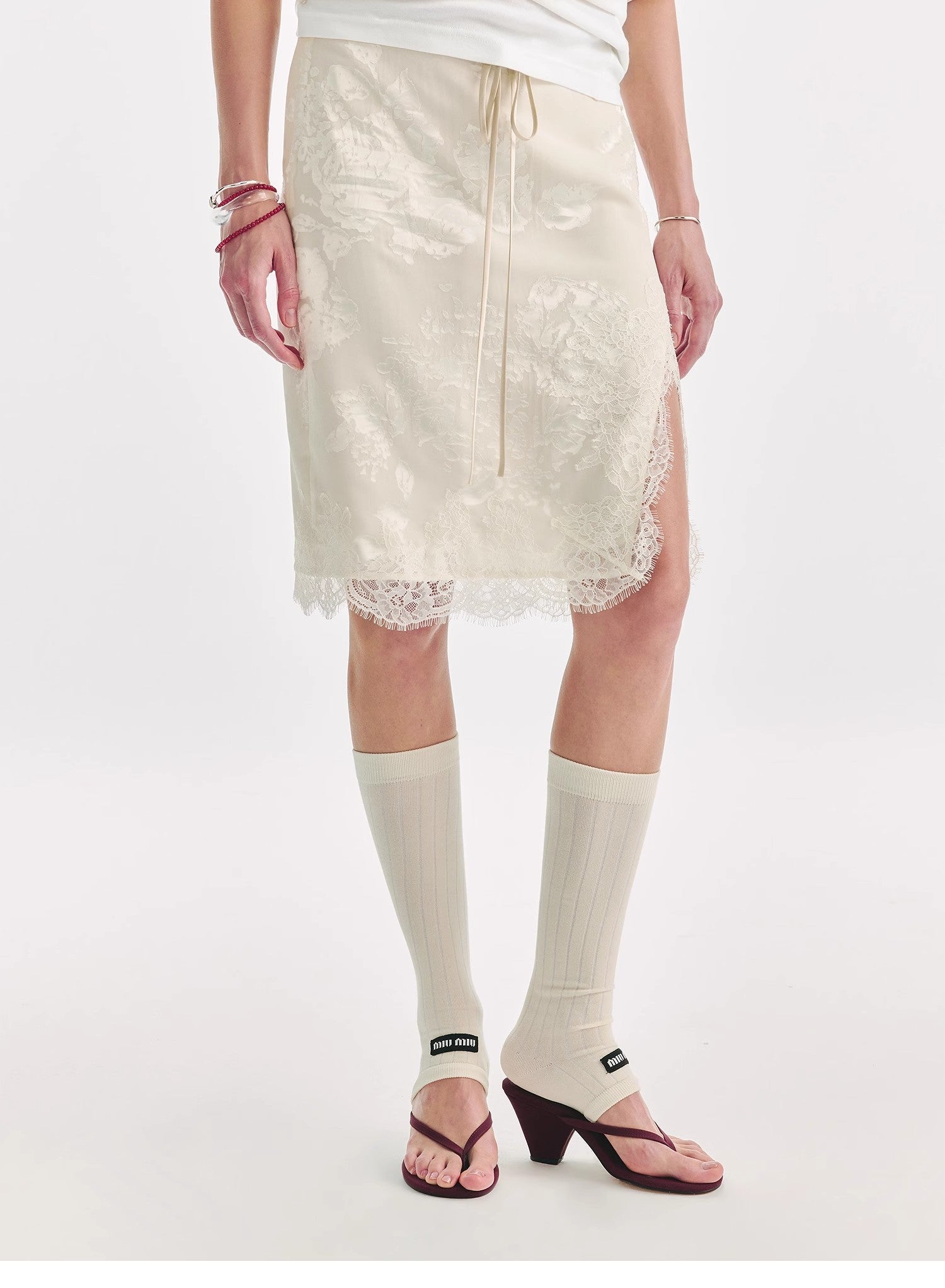 "Lingering Soft Light" Paneled Irregular Lace Straight-Cut Split Skirt-1