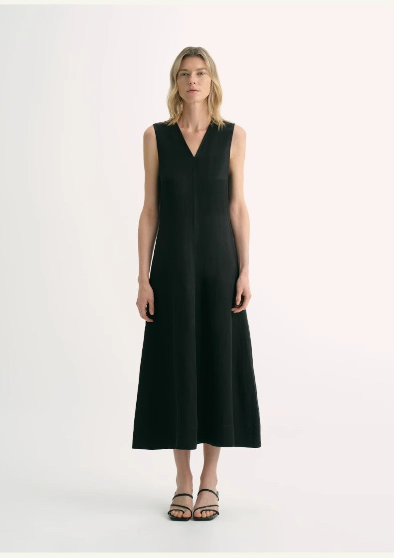 Lightweight and zero-pressure cupro linen textured anti-wrinkle V-neck sleeveless A-line dress-4