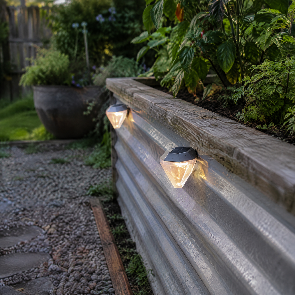 Magnetic Diamond Solar Garden Bed Lights, 2-Pack